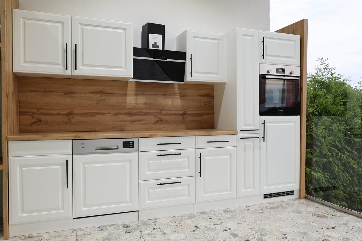 Landhaus Küche ROMA 310 cm – Weiß – Soft-Close & Premium-Auszüge – inkl. 5 Elektrogeräte & Nischenrückwand – Made in Germany