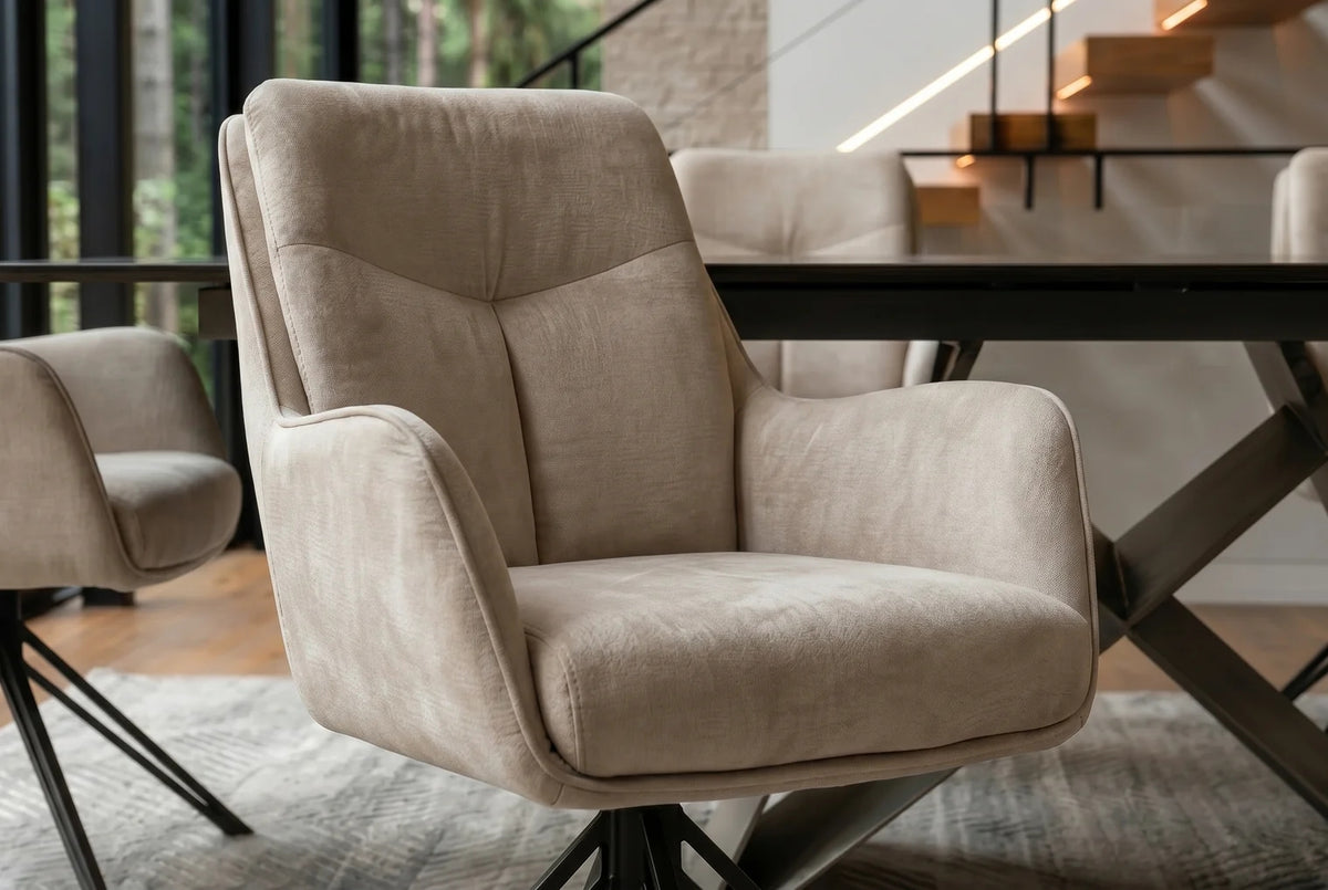 Esszimmerstuhl VELORA 180° drehbar mit Armlehnen – Samt Velours Beige, Metallgestell Schwarz