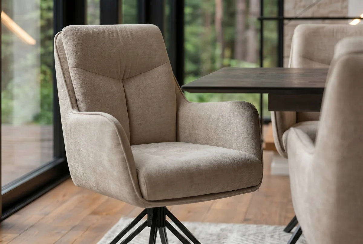 Esszimmerstuhl VELORA 180° drehbar mit Armlehnen – Samt Velours Beige, Metallgestell Schwarz