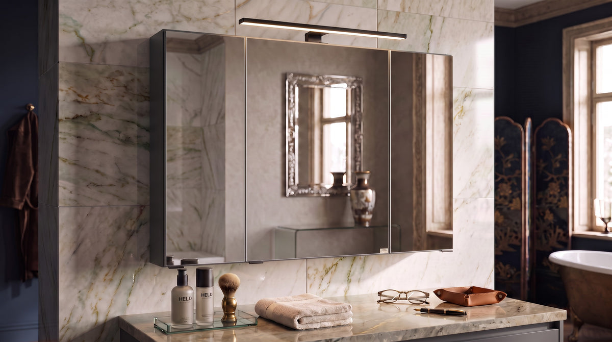 Held Möbel Spiegelschrank Luna 80 cm Grau mit LED – 3 Spiegeltüren